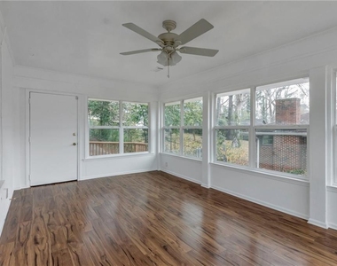 2032 Garden Circle - Photo Thumbnail 14