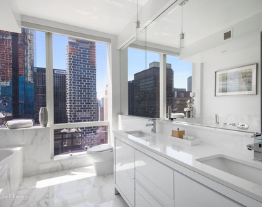 230 W 56th St - Photo Thumbnail 5
