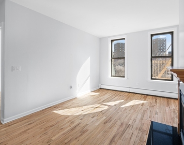 61 Lenox Avenue - Photo Thumbnail 2