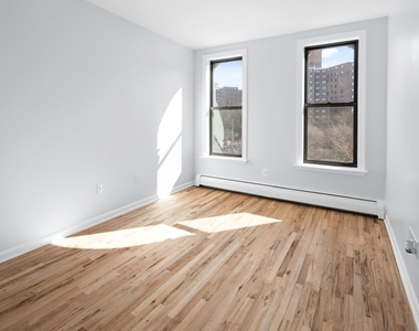 61 Lenox Avenue - Photo Thumbnail 9