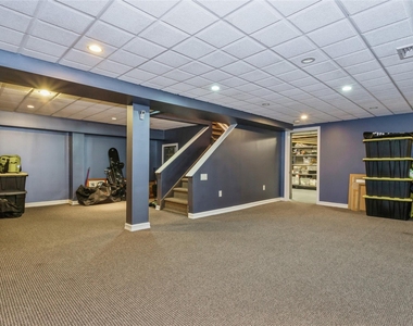 319 Harbor Drive - Photo Thumbnail 26