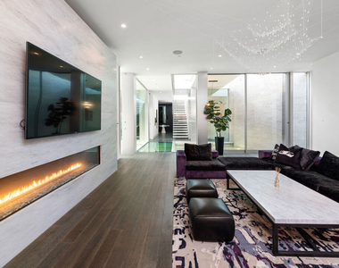 1814 N Doheny Drive - Photo Thumbnail 45