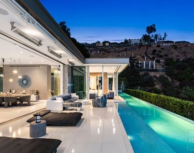 1814 N Doheny Drive - Photo Thumbnail 1
