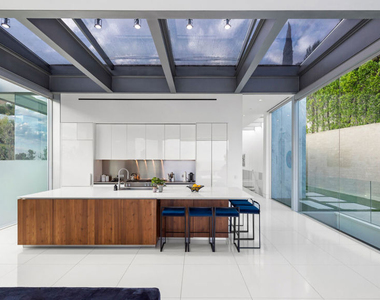 1814 N Doheny Drive - Photo Thumbnail 50