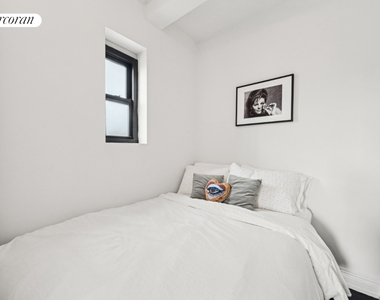 200 W 16th Street - Photo Thumbnail 3
