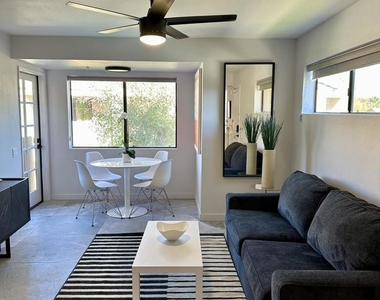 222 N Calle El Segundo - Photo Thumbnail 16