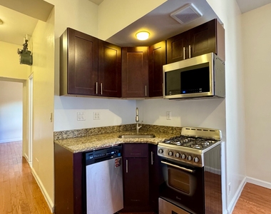 515 West 111th Street - Photo Thumbnail 3