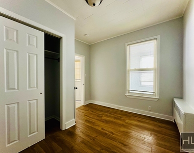 Lockwood Avenue - Photo Thumbnail 4
