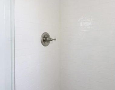 307 Pennsylvania Avenue - Photo Thumbnail 26