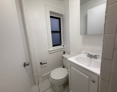 1427 York Avenue - Photo Thumbnail 11