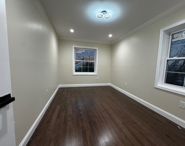 418 Beach 38th Street - Photo Thumbnail 14