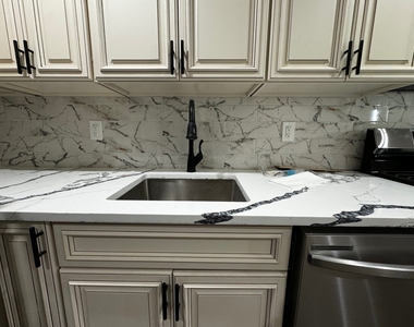 418 Beach 38th Street - Photo Thumbnail 4