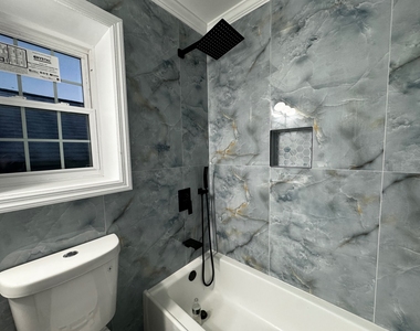 418 Beach 38th Street - Photo Thumbnail 6