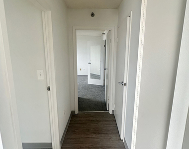 8975 W Golf Road - Photo Thumbnail 9
