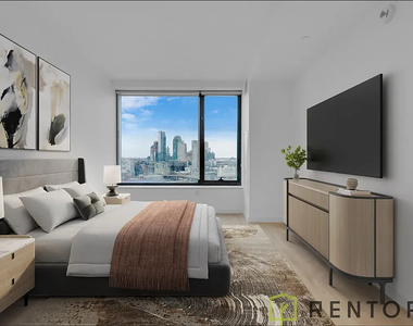 77 Commercial Street - Photo Thumbnail 2