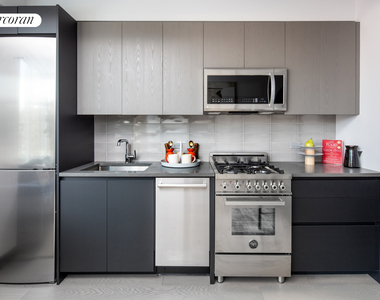 420 Kent Avenue - Photo Thumbnail 9