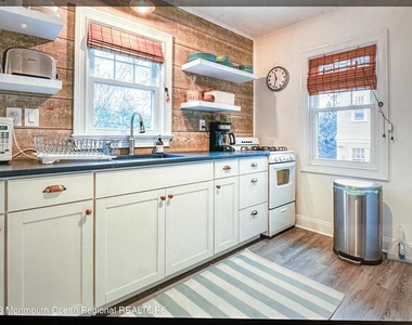 505 Washington Lane - Photo Thumbnail 9