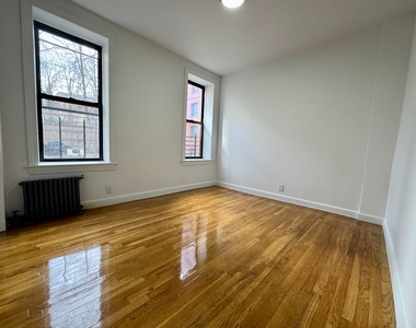 556 West 162nd Street - Photo Thumbnail 5