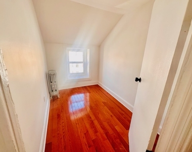 434 Jefferson Avenue - Photo Thumbnail 8