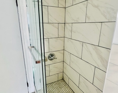 434 Jefferson Avenue - Photo Thumbnail 4