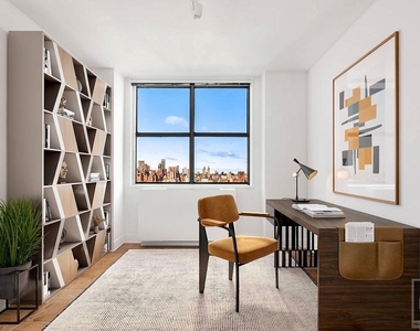 East 75th Street - Photo Thumbnail 2