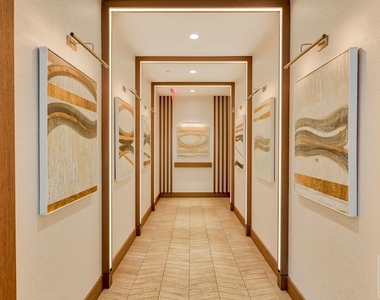 East 29th Street - Photo Thumbnail 7