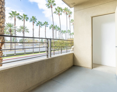 5211 Pacific Concourse Dr - Photo Thumbnail 6