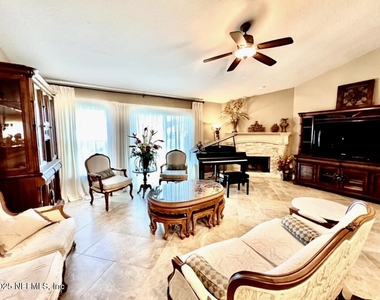 1024 Ardmore Street - Photo Thumbnail 5