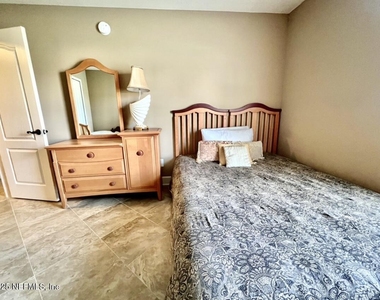 1024 Ardmore Street - Photo Thumbnail 22