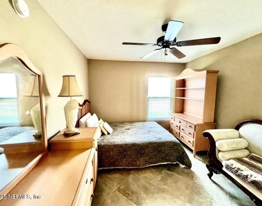 1024 Ardmore Street - Photo Thumbnail 21