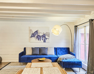 6026 1/2 Barton Avenue - Photo Thumbnail 1