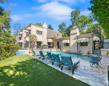 1118 San Ysidro Drive - Photo Thumbnail 19