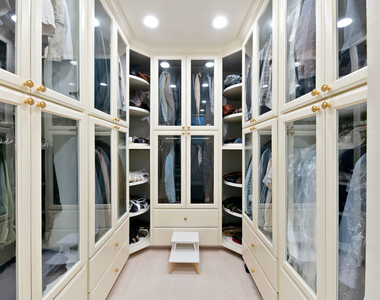 1118 San Ysidro Drive - Photo Thumbnail 14