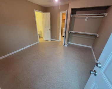 6746 Adobe Road - Photo Thumbnail 1