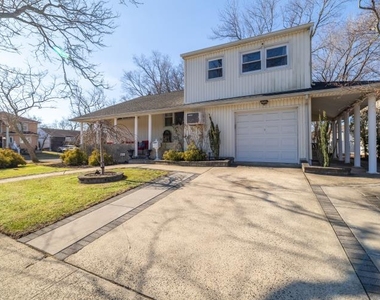 75 Rushfield Lane - Photo Thumbnail 2
