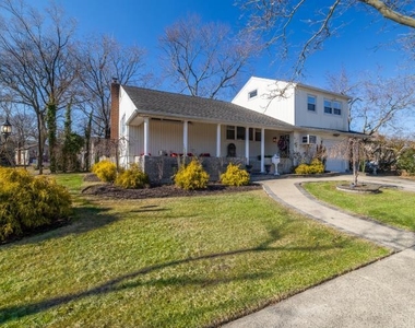 75 Rushfield Lane - Photo Thumbnail 1