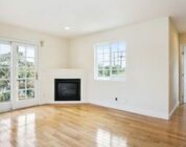 1706 Amherst Avenue - Photo Thumbnail 20