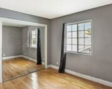 1706 Amherst Avenue - Photo Thumbnail 23