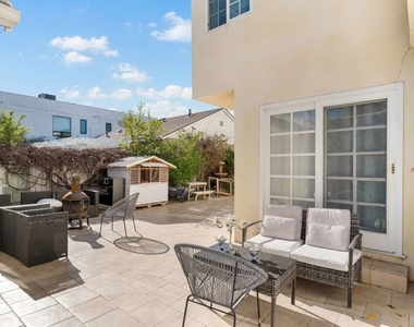 1706 Amherst Avenue - Photo Thumbnail 35