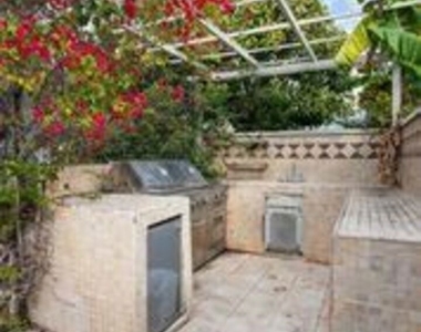1706 Amherst Avenue - Photo Thumbnail 24