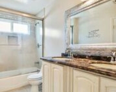 1706 Amherst Avenue - Photo Thumbnail 22