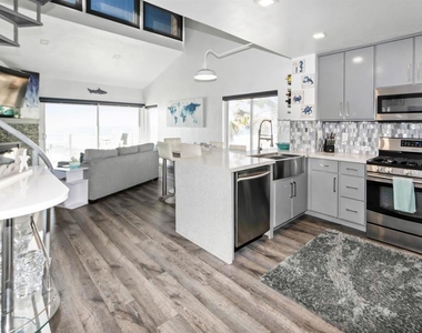706 Ocean Ln - Photo Thumbnail 6