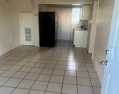 707 20th Avenue S - Photo Thumbnail 1
