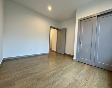 600 West 142nd Street - Photo Thumbnail 2