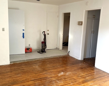 25-17 87th Street - Photo Thumbnail 4