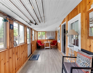 30 Bungalow Walk - Photo Thumbnail 1