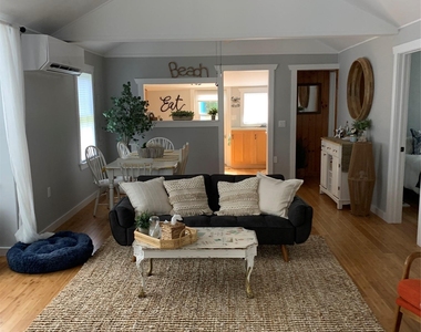 30 Bungalow Walk - Photo Thumbnail 7