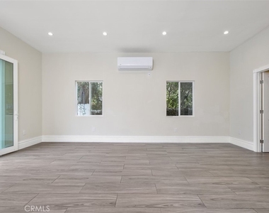 4196 Colfax Avenue - Photo Thumbnail 44