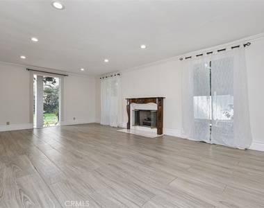 4196 Colfax Avenue - Photo Thumbnail 19
