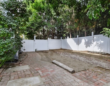 4196 Colfax Avenue - Photo Thumbnail 68